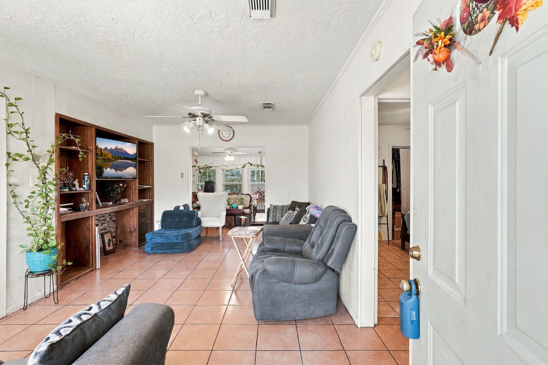 4014 Ella Boulevard, Houston, TX 77018
