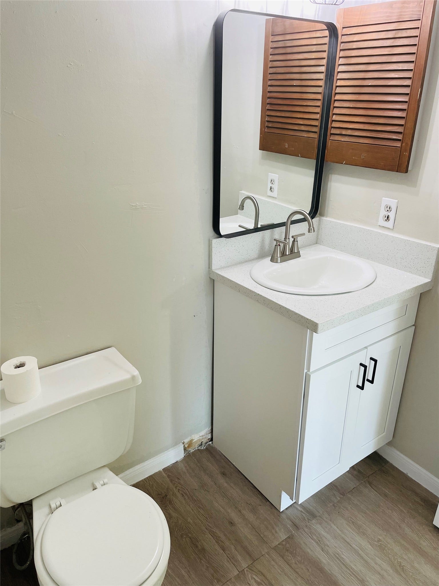 9550 Deering Drive, #310, Houston, TX 77036 9550 Deering Drive, #310, Houston, TX 77036