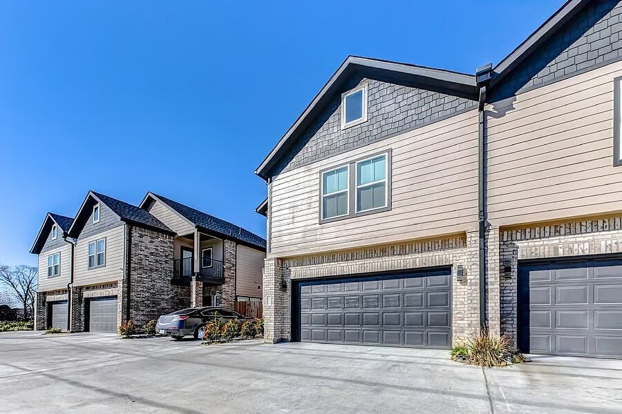 4677 Bellfort Street, #A, Houston, TX 77051 4677 Bellfort Street, #A, Houston, TX 77051
