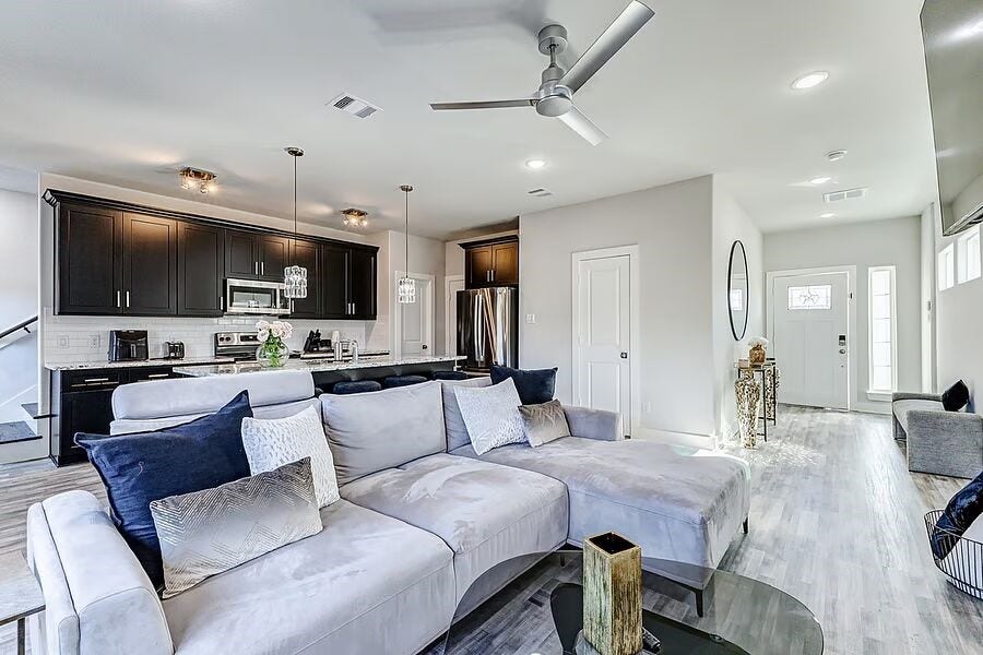 4677 Bellfort Street, #A, Houston, TX 77051 4677 Bellfort Street, #A, Houston, TX 77051