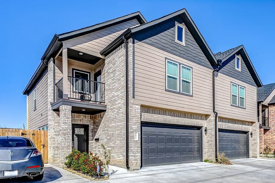 4677 Bellfort Street, #A, Houston, TX 77051 4677 Bellfort Street, #A, Houston, TX 77051