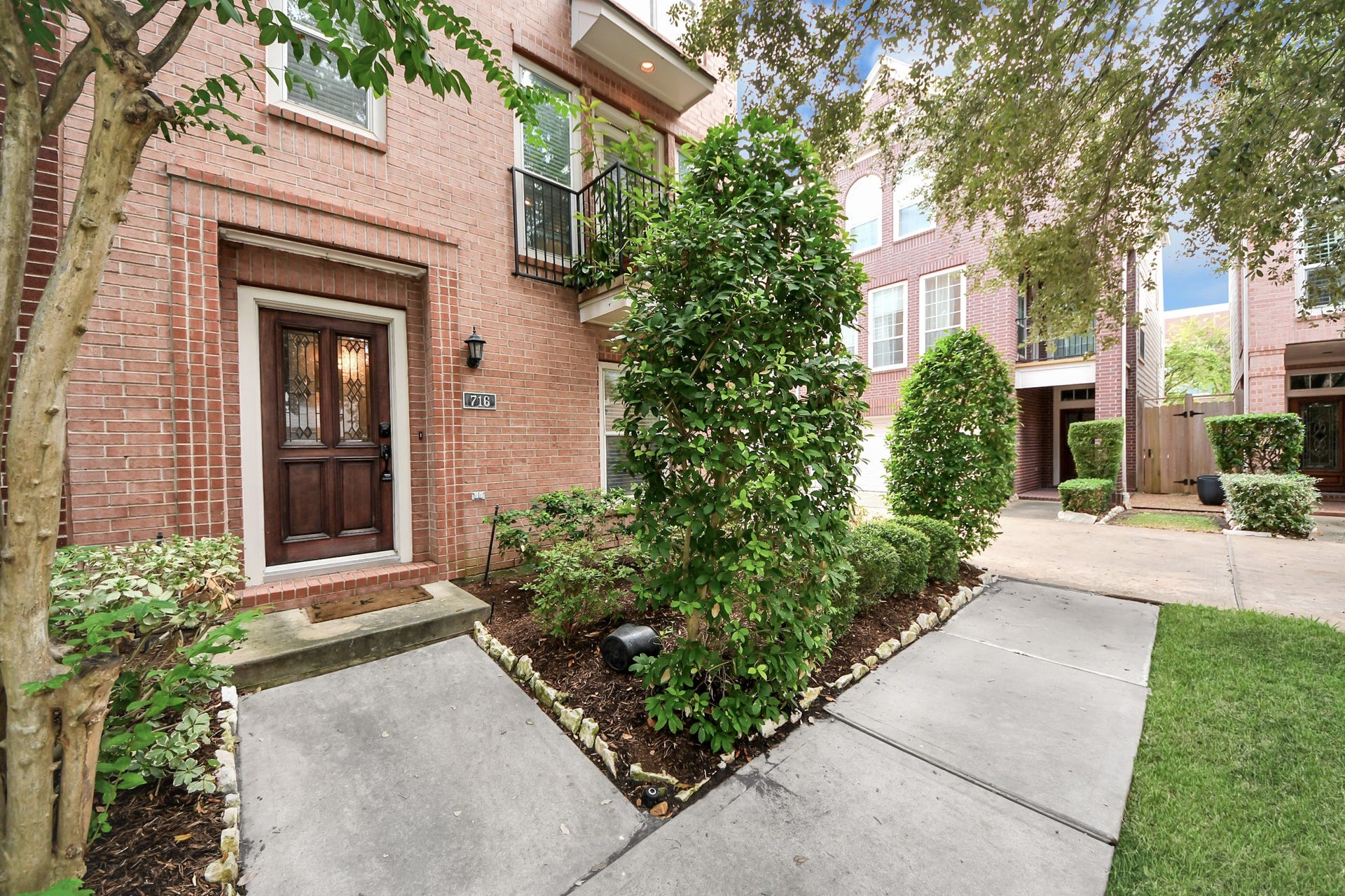 716 Hartman Street, Houston, TX 77007 716 Hartman Street, Houston, TX 77007