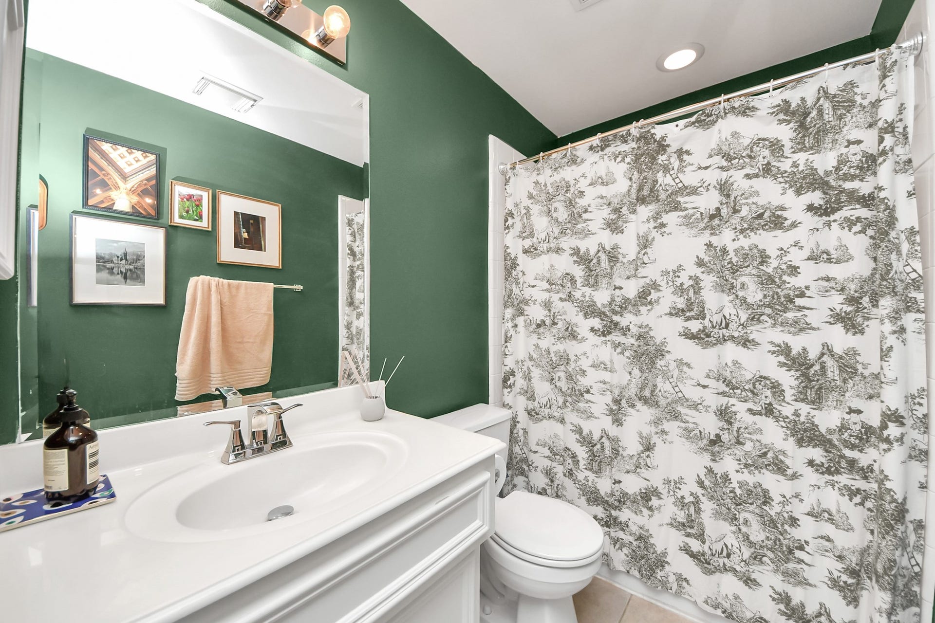 716 Hartman Street, Houston, TX 77007 716 Hartman Street, Houston, TX 77007