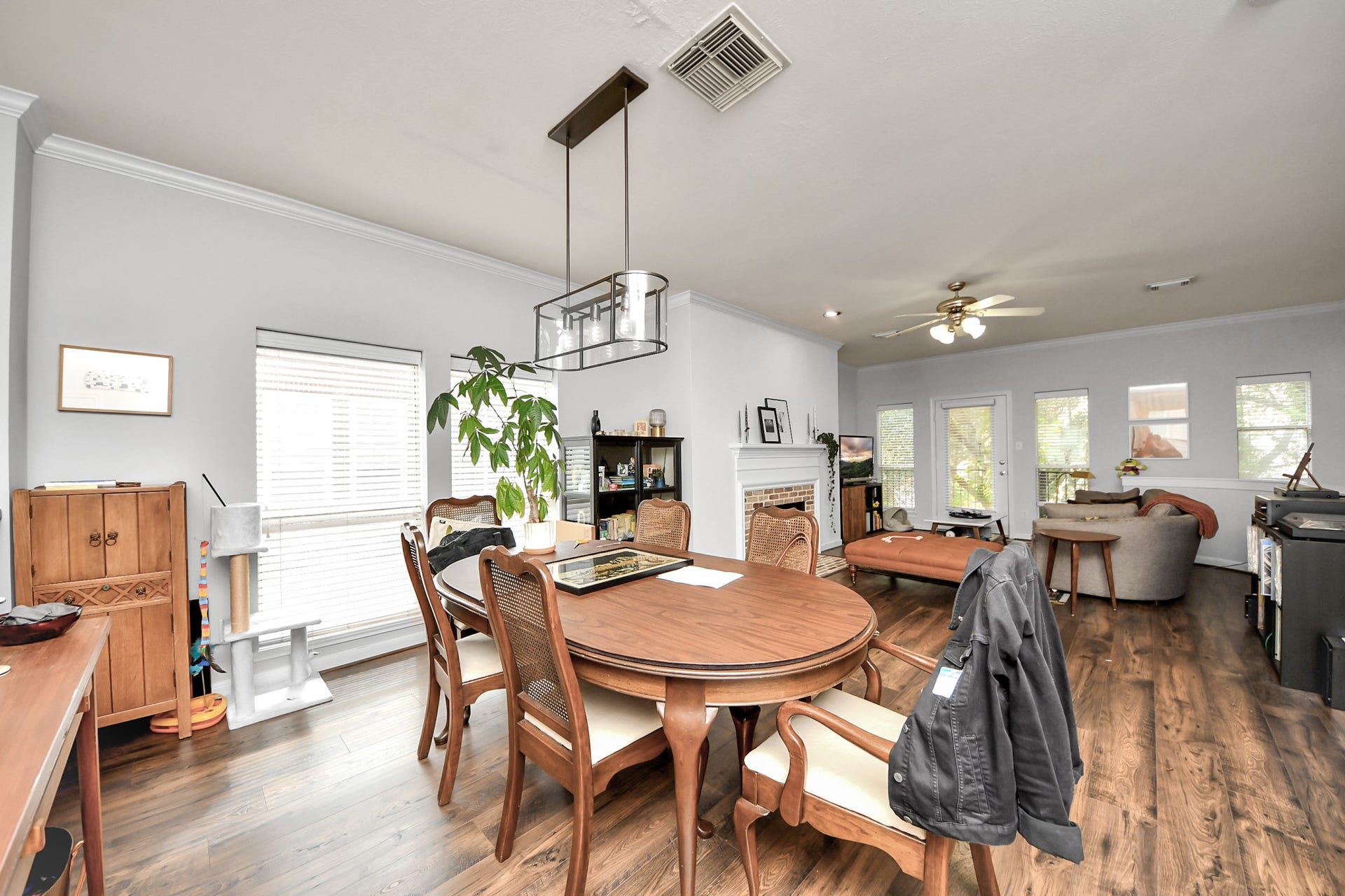 716 Hartman Street, Houston, TX 77007 716 Hartman Street, Houston, TX 77007