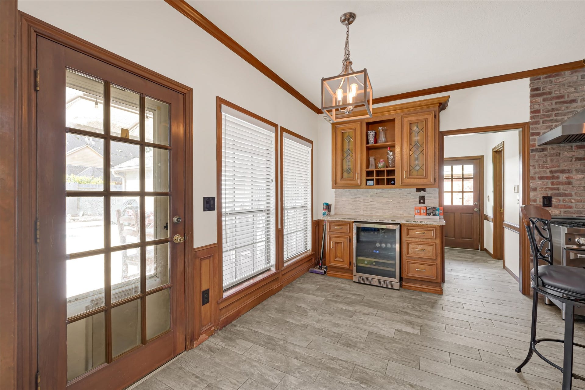 2211 Rockhaven Drive, Houston, TX 77062