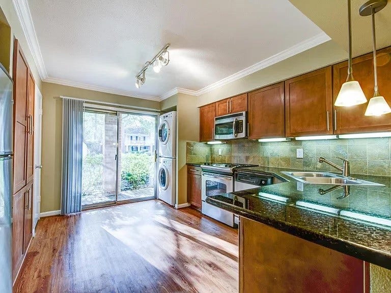 10220 Memorial Drive, #E20, Houston, TX 77024 VARIOUS UNITS SHOWN - LAYOUT MAY DIFFER - BE SURE TO WATCH THE VIRTUAL TOUR LINK ATTACHED TO THE LISTING