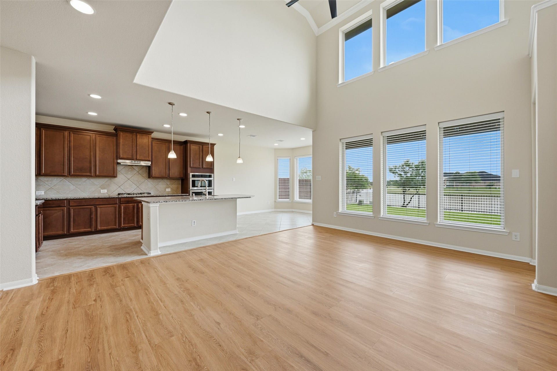 9422 Harmony Lake Lane, Richmond, TX 77469