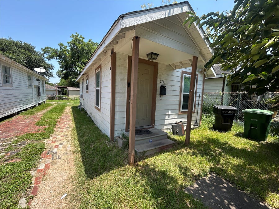 Property photo for 7111 Avenue O, Houston, TX