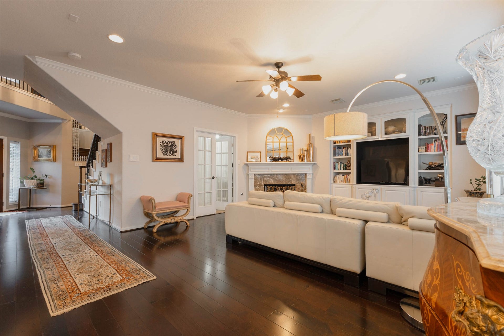 25734 Jewel Springs Lane, Katy, TX 77494 An open, airy layout connects the family room to the surrounding spaces, offering ease of life's daily moments.
