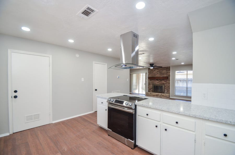 Property photo for 123 Cypress Lane, Conroe, TX