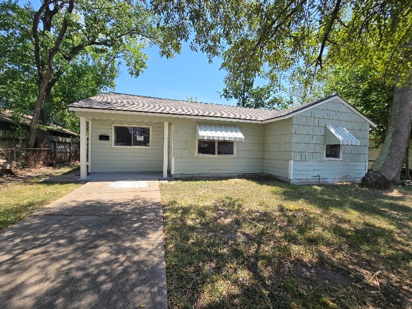 Property photo for 822 Woodhue Street, Channelview, TX