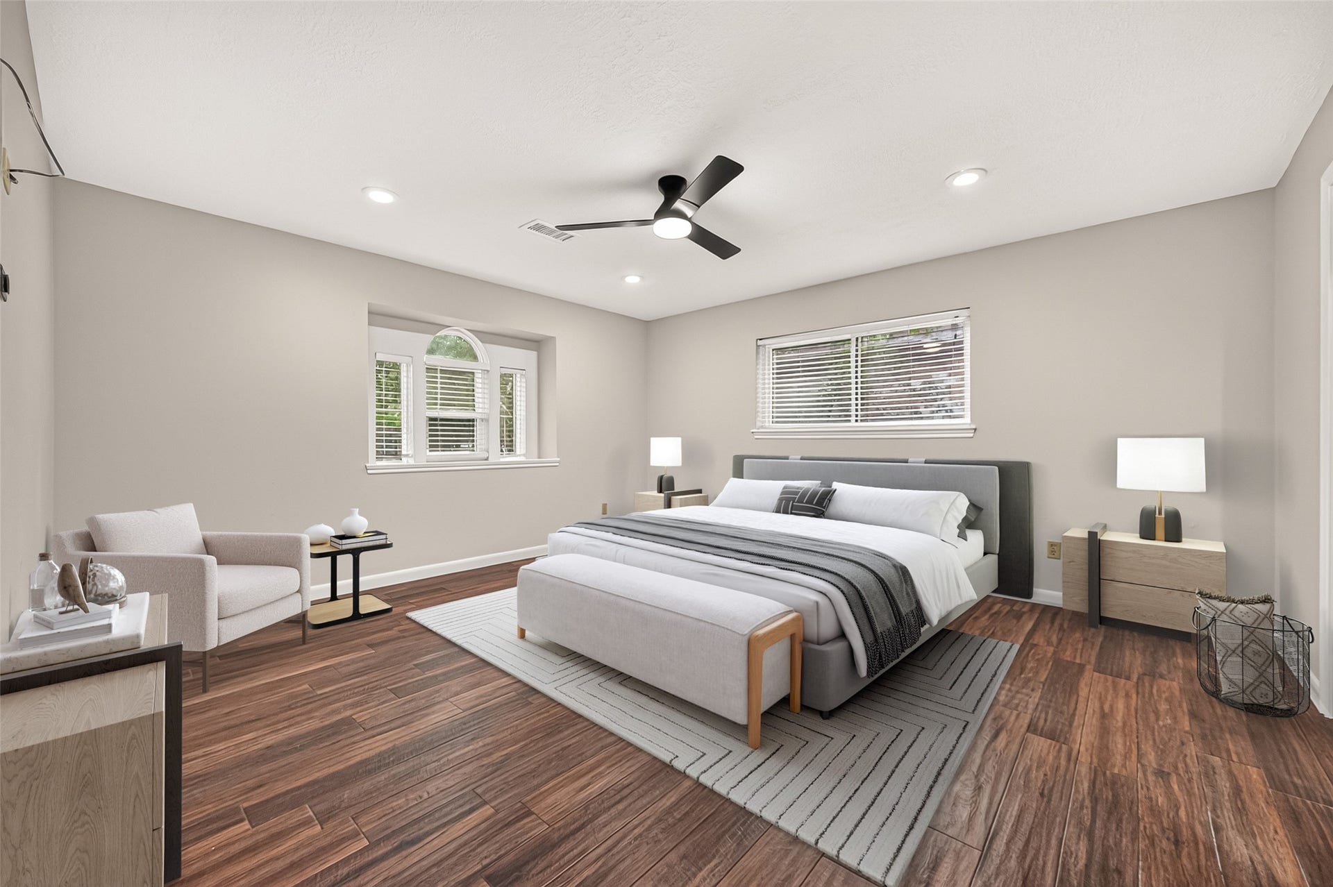 16 Mayfair Grove Court, The Woodlands, TX 77381 Virtually Staged