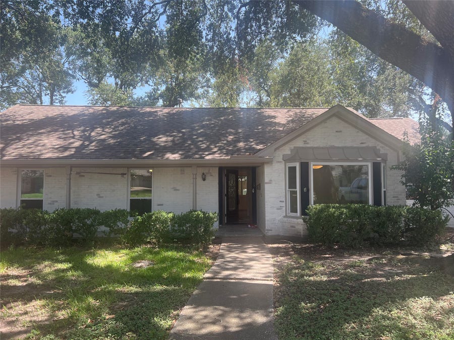Property photo for 7819 Skyline Drive, Houston, TX