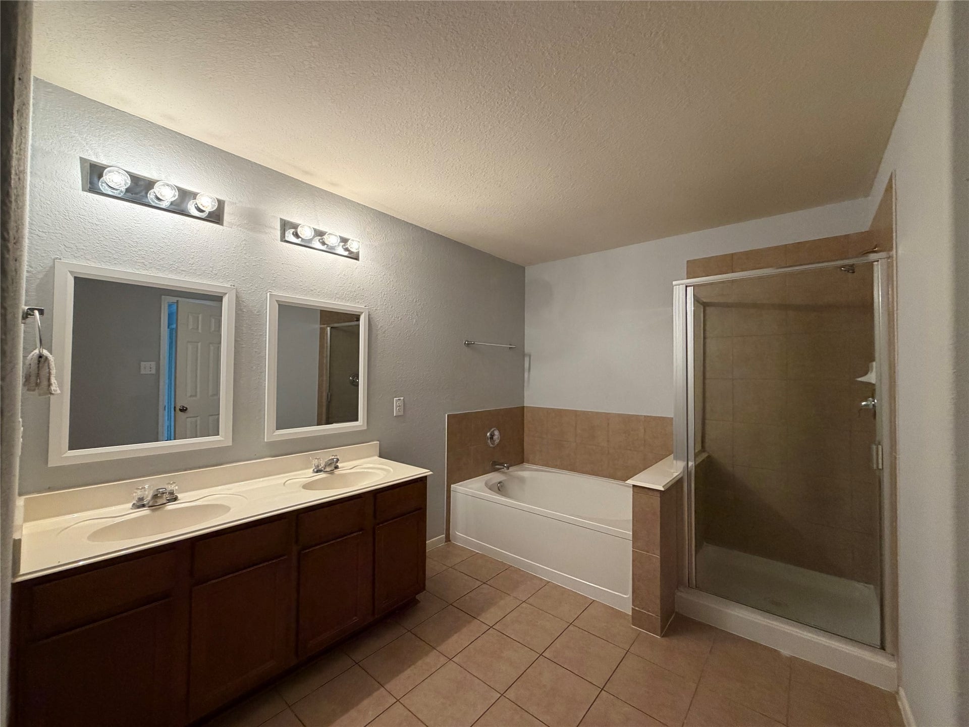 8023 Clover Leaf Drive, Richmond, TX 77469 8023 Clover Leaf Drive, Richmond, TX 77469