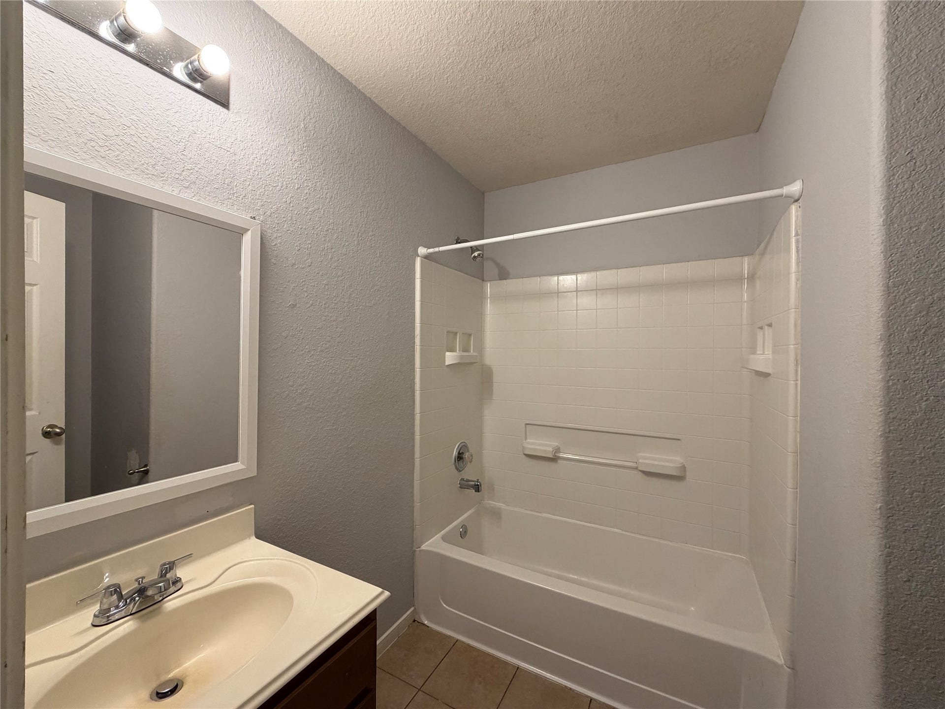 8023 Clover Leaf Drive, Richmond, TX 77469 8023 Clover Leaf Drive, Richmond, TX 77469