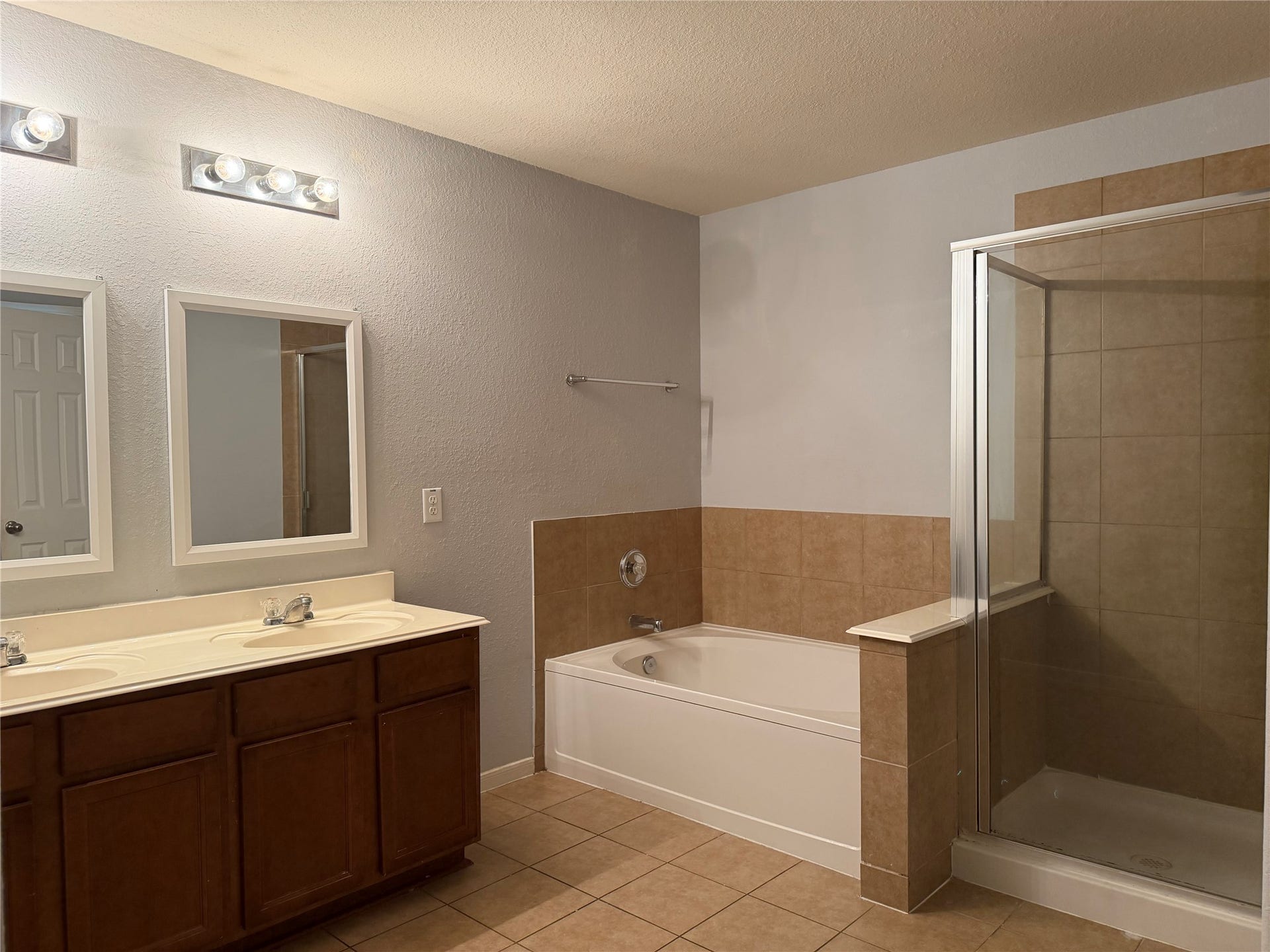 8023 Clover Leaf Drive, Richmond, TX 77469 8023 Clover Leaf Drive, Richmond, TX 77469
