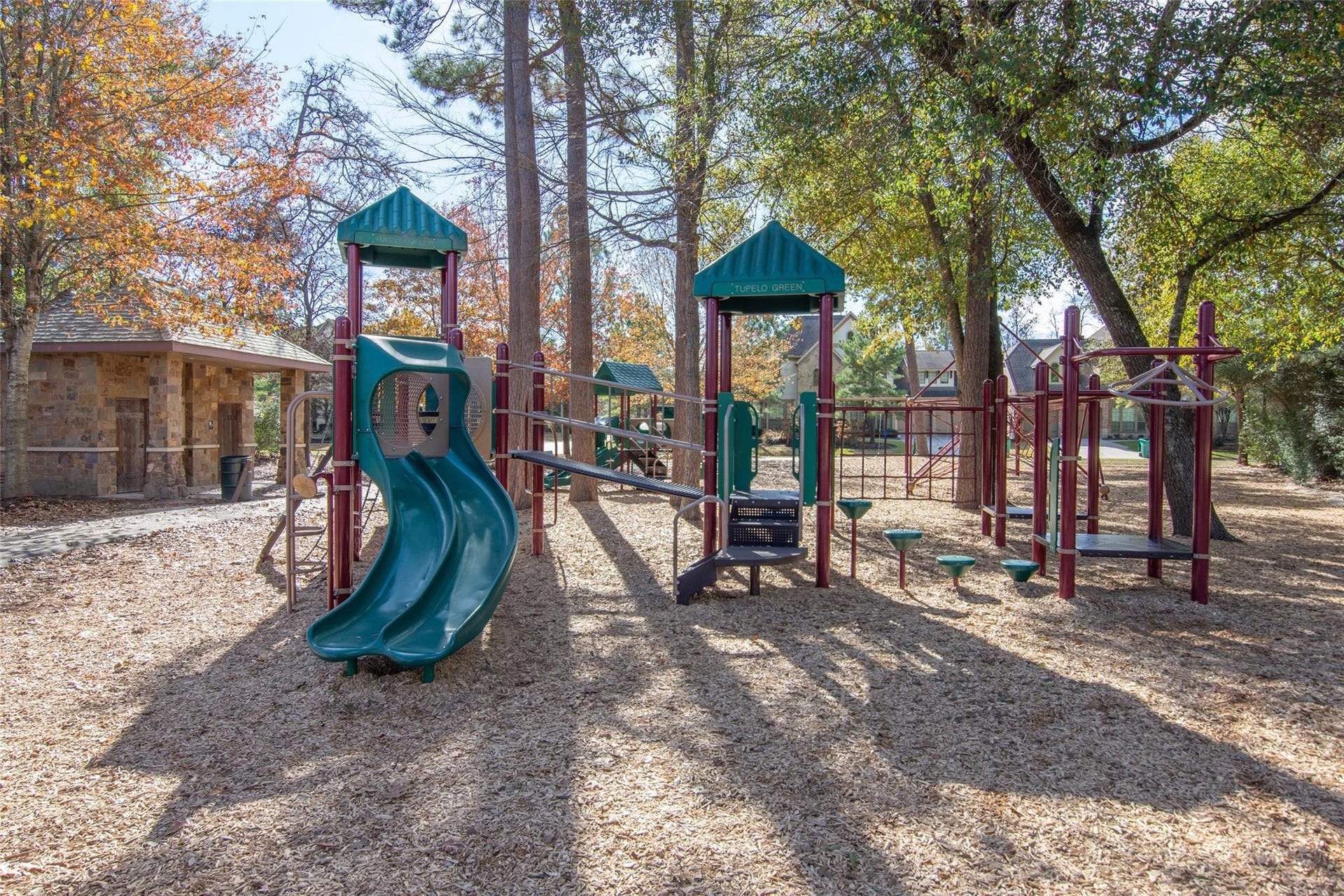 46 Lake Voyageur Drive, Spring, TX 77389