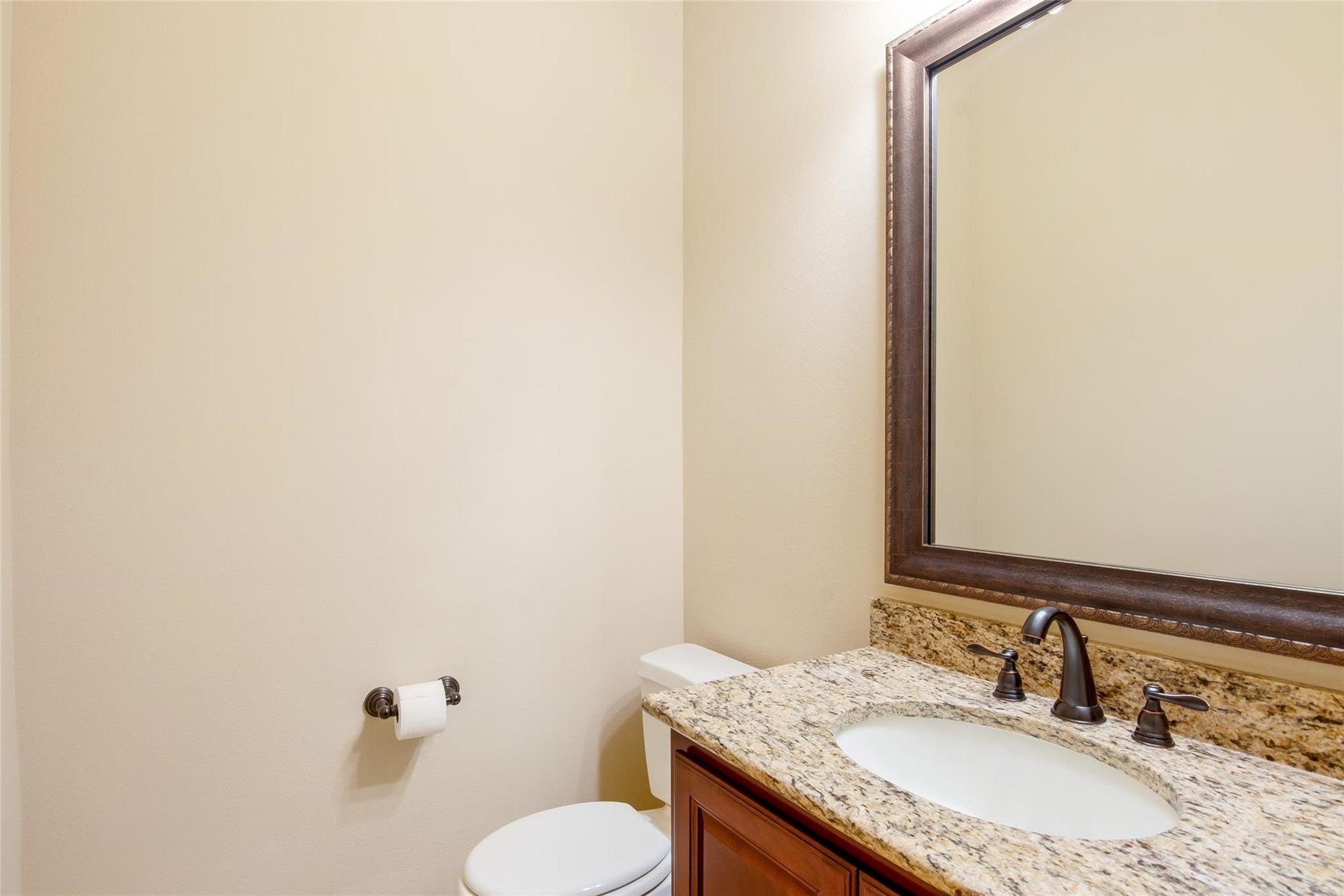 46 Lake Voyageur Drive, Spring, TX 77389
