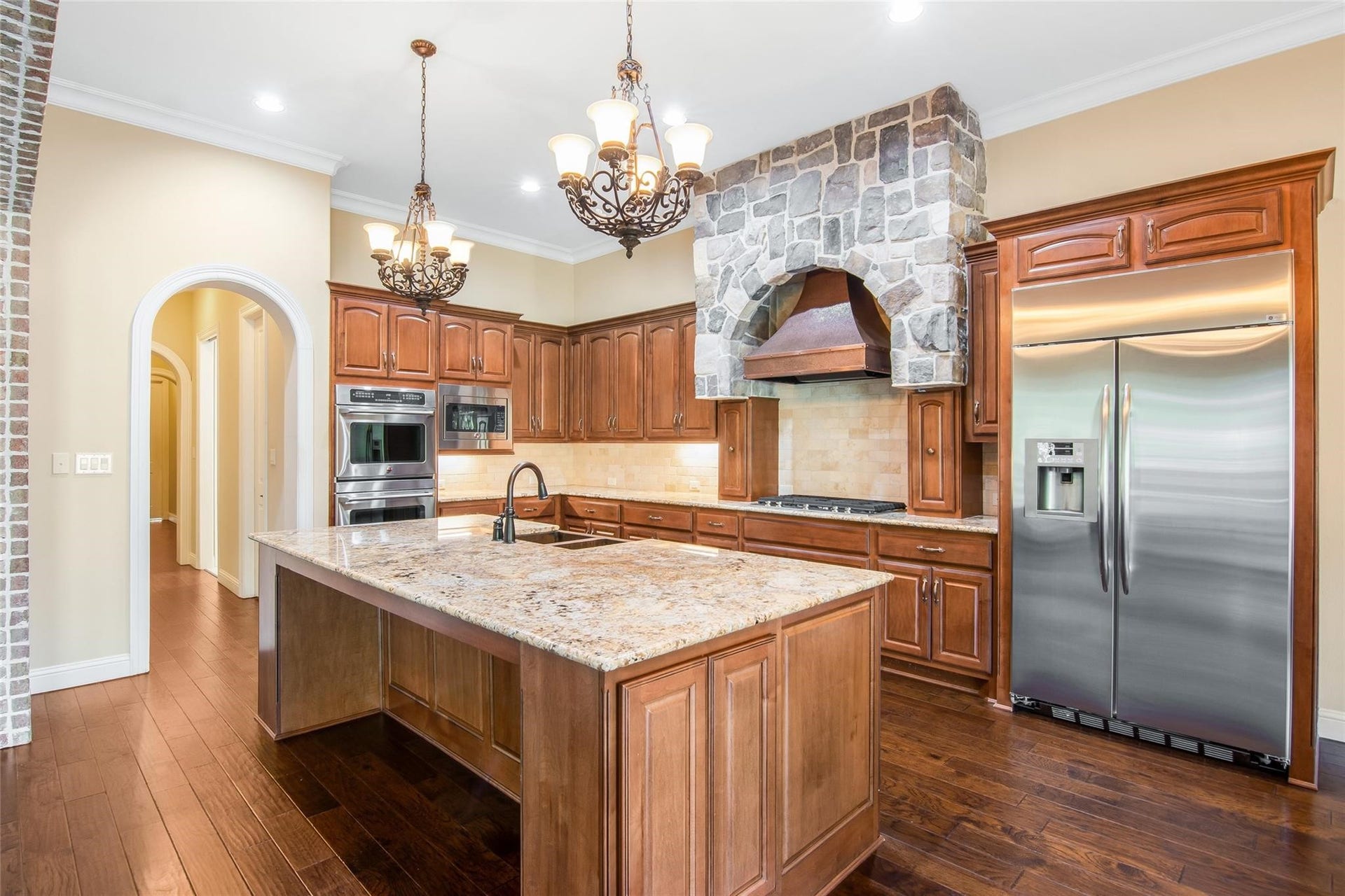 46 Lake Voyageur Drive, Spring, TX 77389