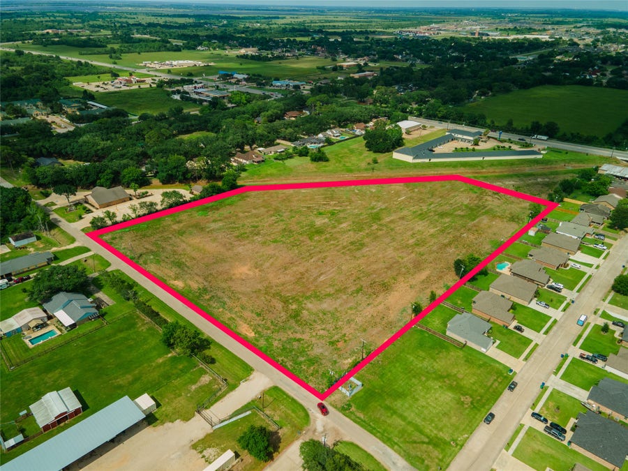 Property photo for 00 Karankawa Street, Angleton, TX