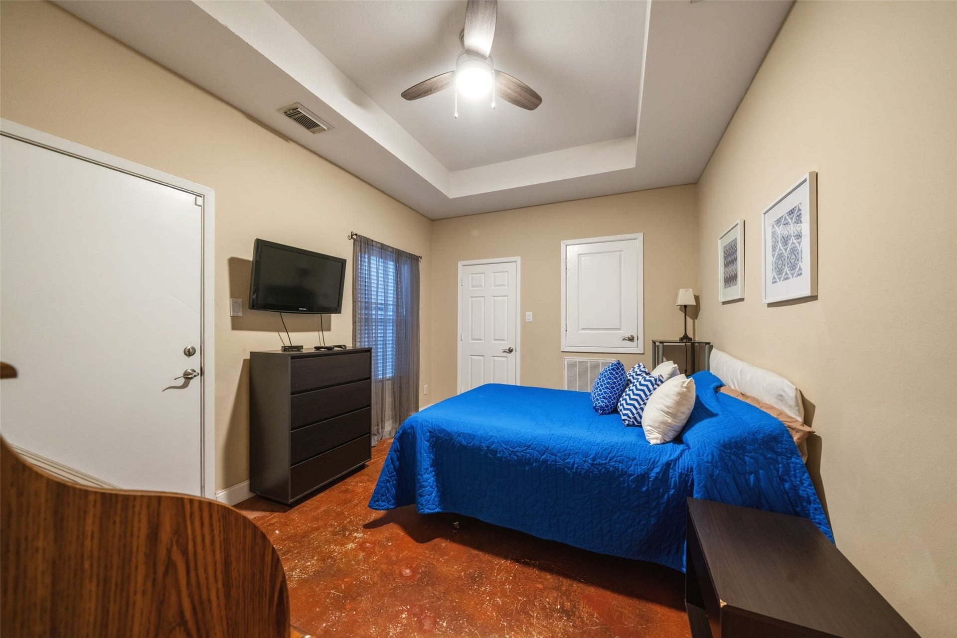 1003 Gillette Street, Houston, TX 77019
