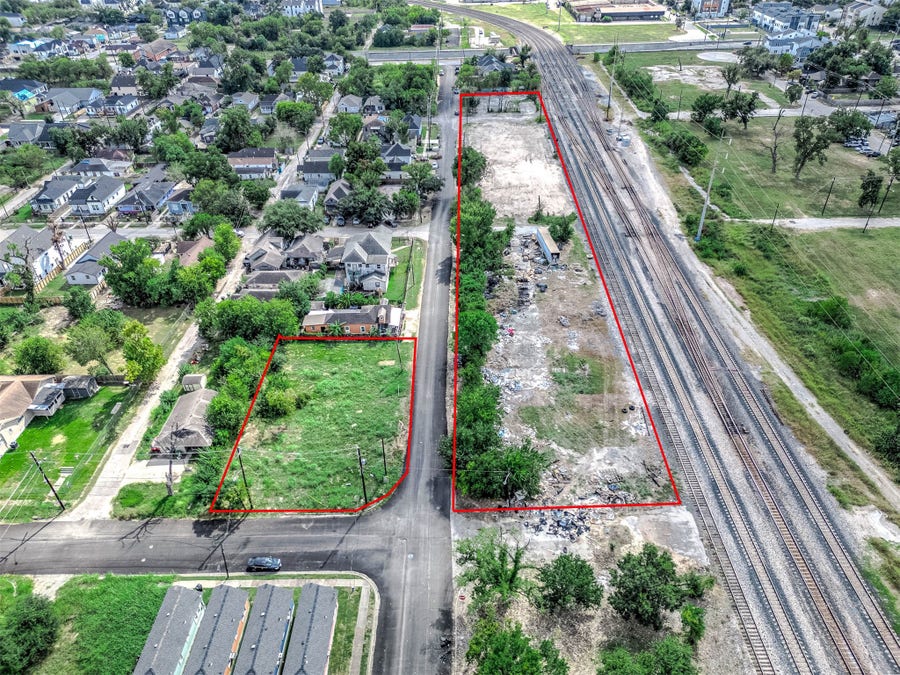 Property photo for 2023 Semmes Street, Houston, TX
