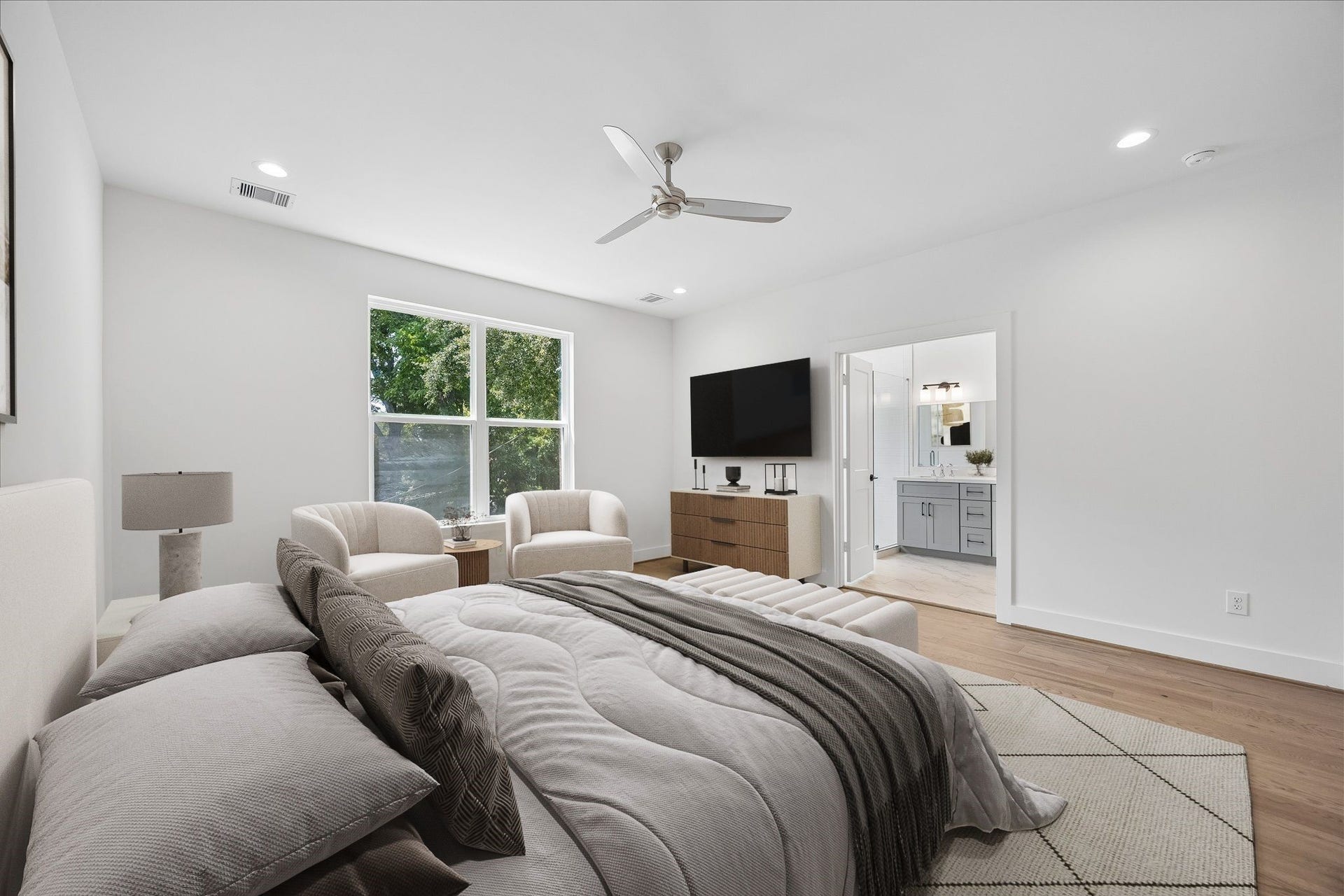 1824 W Tidwell Road, Houston, TX 77091 1824 W Tidwell Road, Houston, TX 77091
