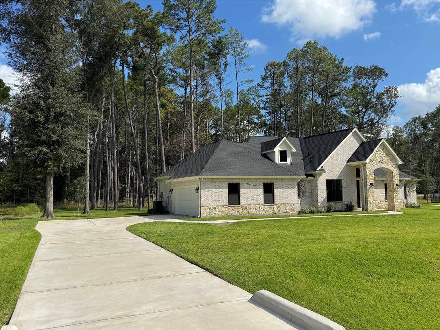 Property photo for 28510 Tallow Rock Lane, Huffman, TX