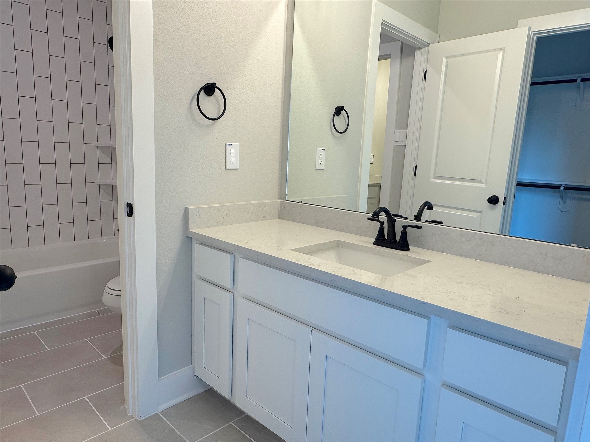 28510 Tallow Rock Lane, Huffman, TX 77336 28510 Tallow Rock Lane, Huffman, TX 77336