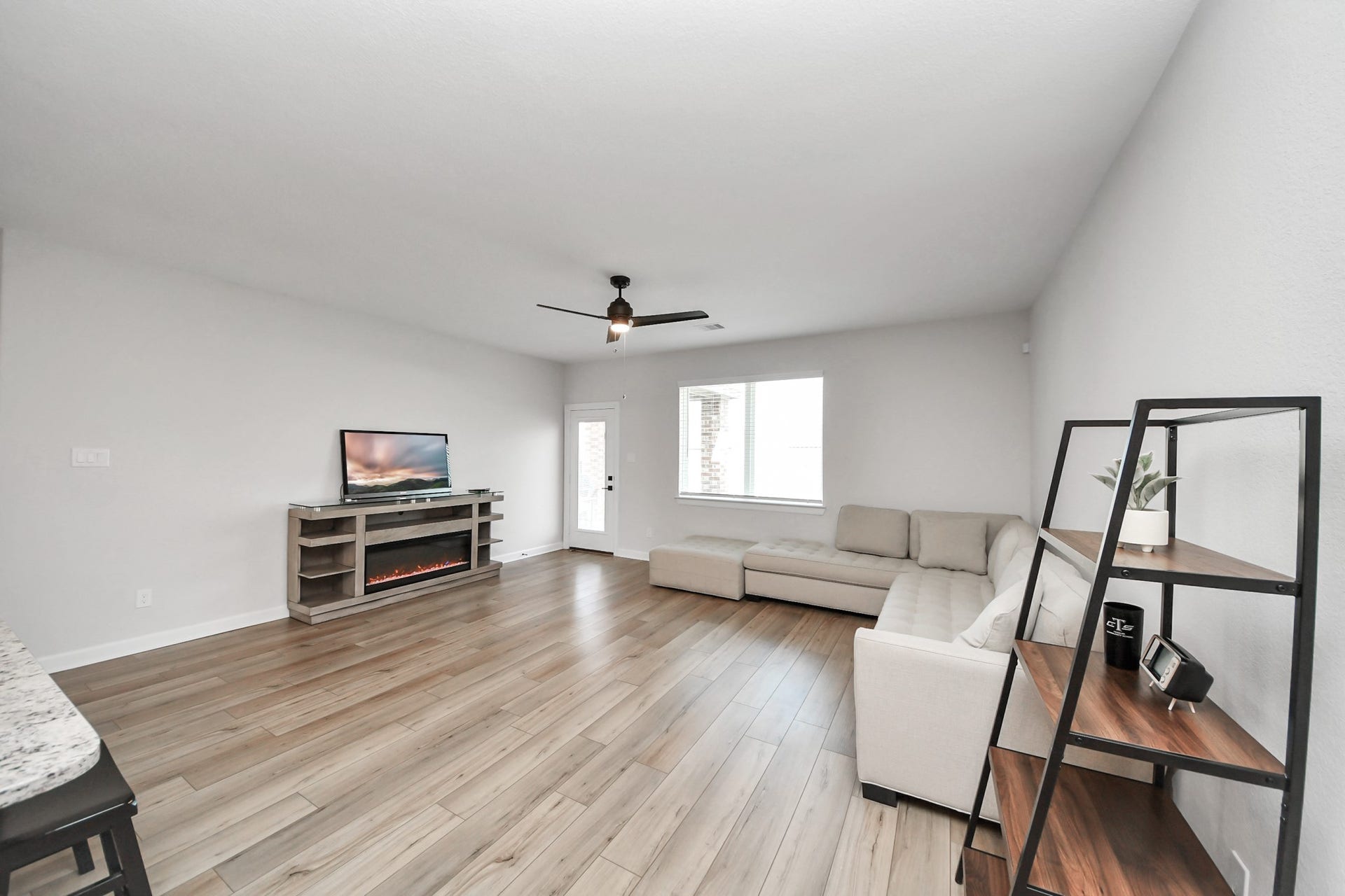 3006 Floating Barque Drive, Santa Fe, TX 77510 3006 Floating Barque Drive, Santa Fe, TX 77510