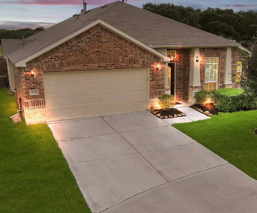 Property photo for 3719 Butte Meadows Lane, Houston, TX