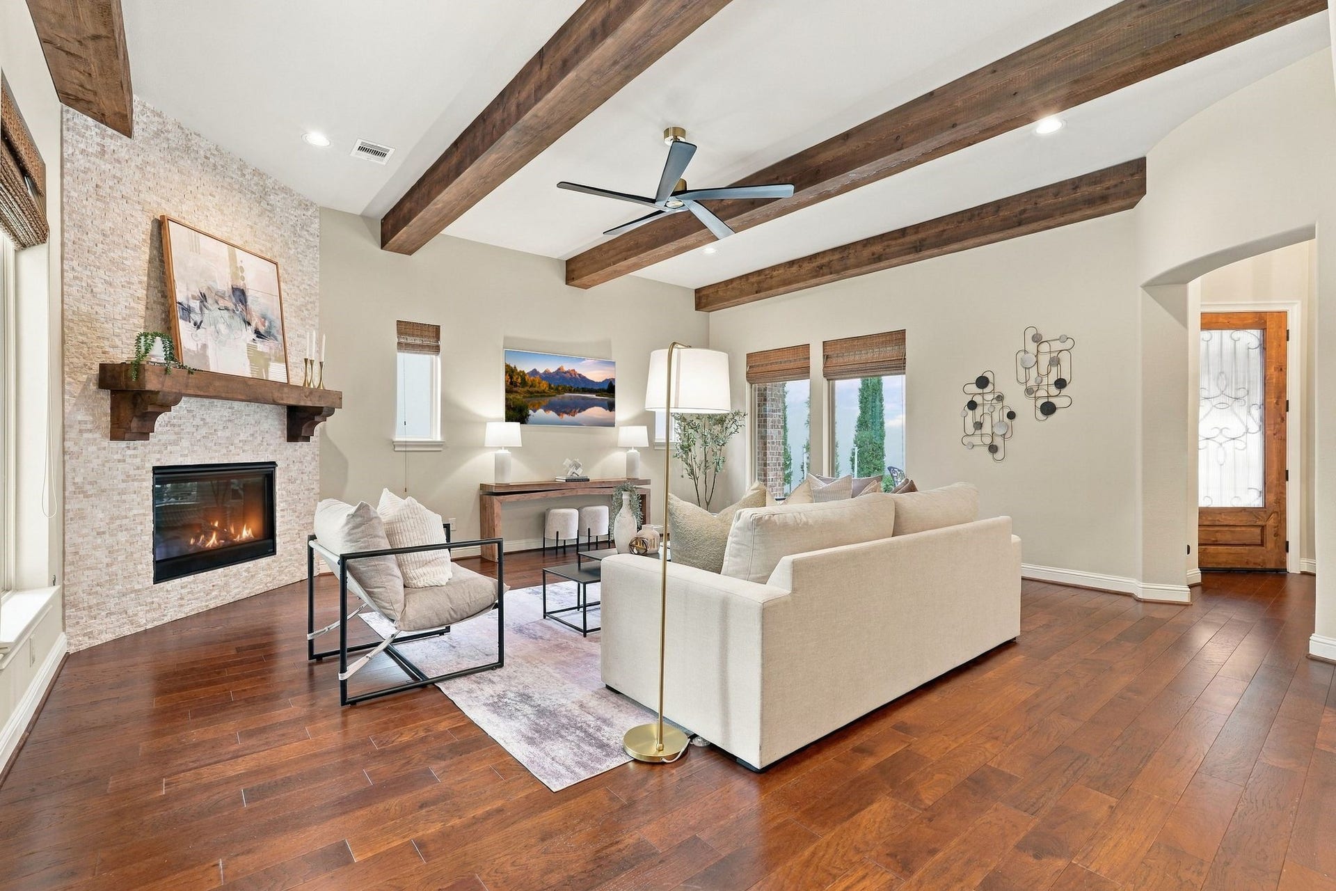 51 Woodglade Way, The Woodlands, TX 77375 51 Woodglade Way, The Woodlands, TX 77375