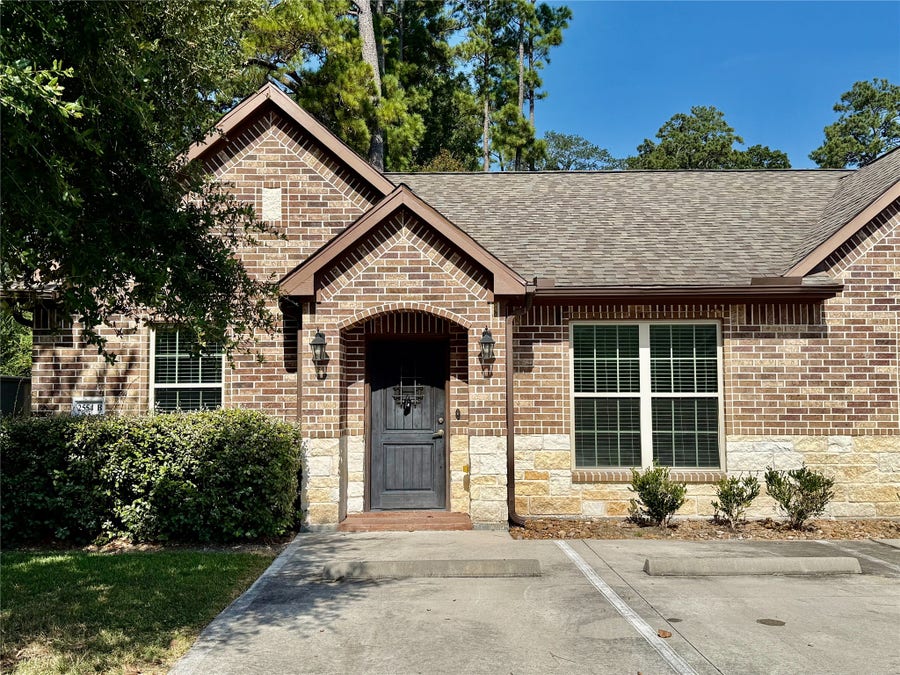 Property photo for 2548 Appian Way, #2554 B, New Caney, TX