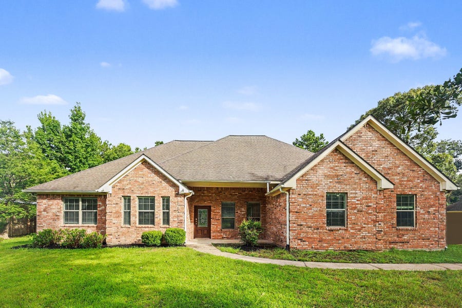 Property photo for 16109 Mcqueen Road, Conroe, TX