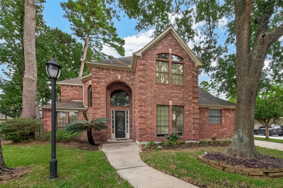 Property photo for 13207 Vinca Court, Cypress, TX