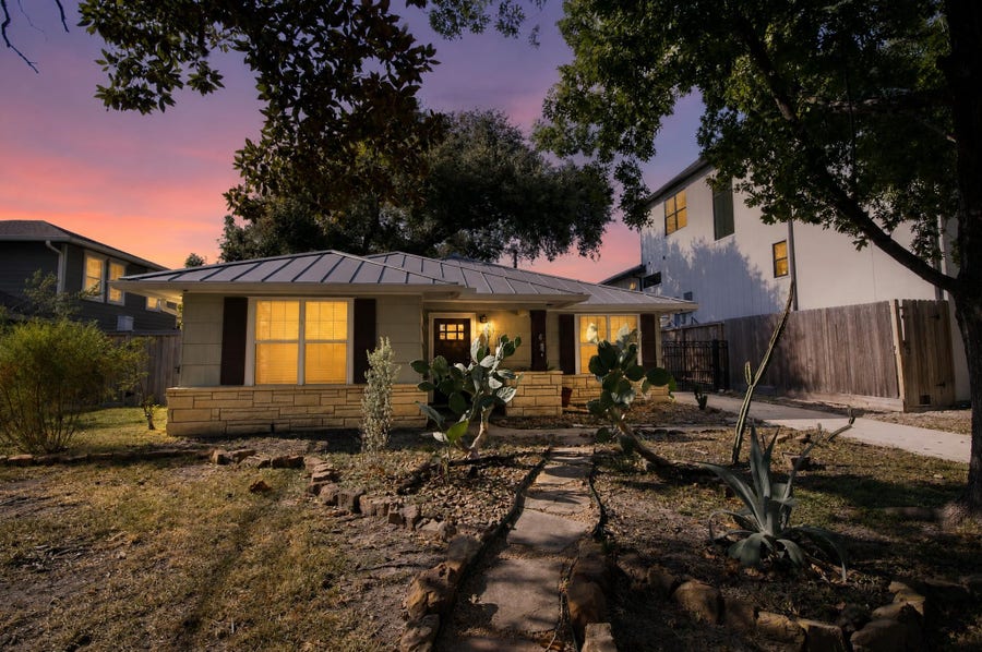 Property photo for 1111 Timbergrove Lane, Houston, TX