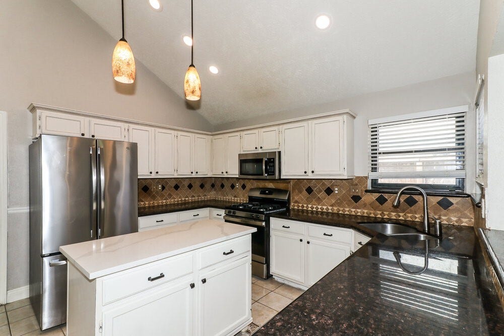 4210 Hawk Meadow Drive, Katy, TX 77449 4210 Hawk Meadow Drive, Katy, TX 77449