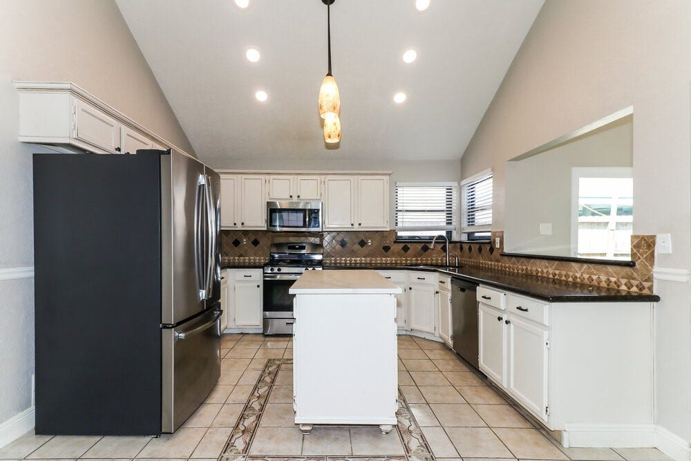 4210 Hawk Meadow Drive, Katy, TX 77449 4210 Hawk Meadow Drive, Katy, TX 77449