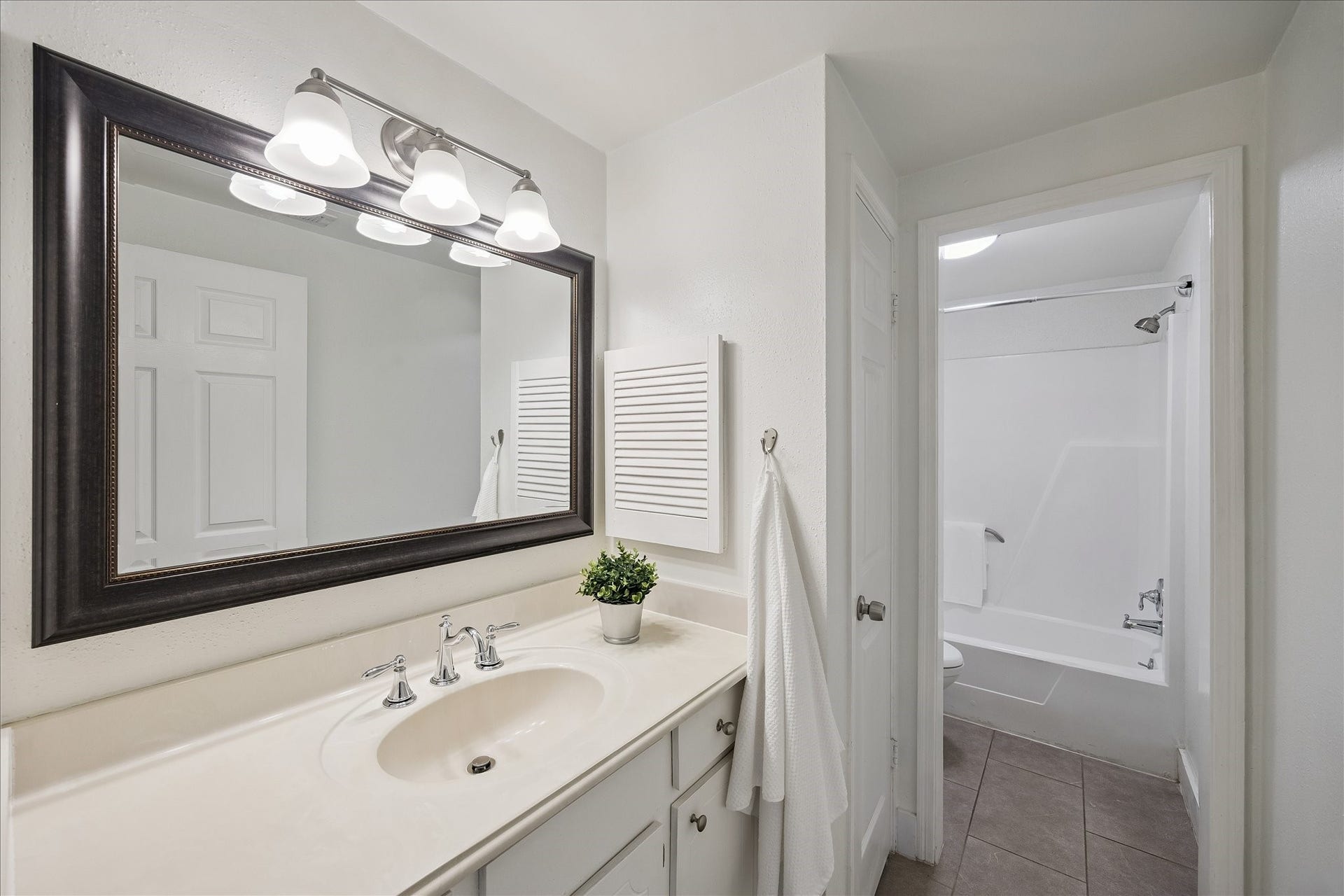 Designer Lighting and new sink facet hardware