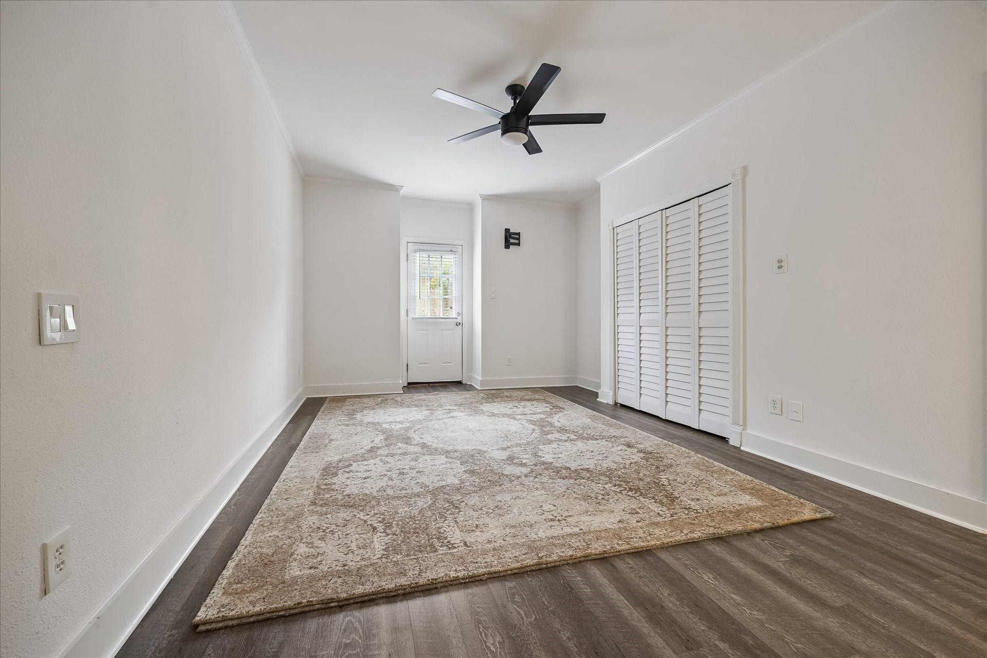 Primary Bedroom, ceiling fan with Private Outdoor Patio