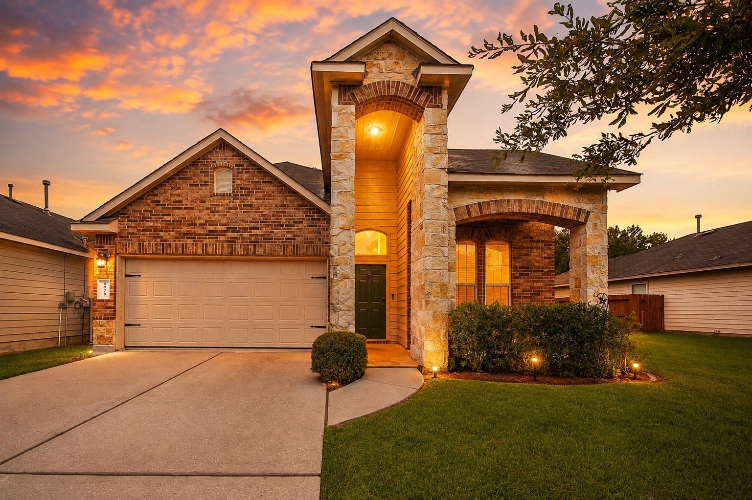 9978 Sterling Place Drive, Conroe, TX 77303 9978 Sterling Place Drive, Conroe, TX 77303