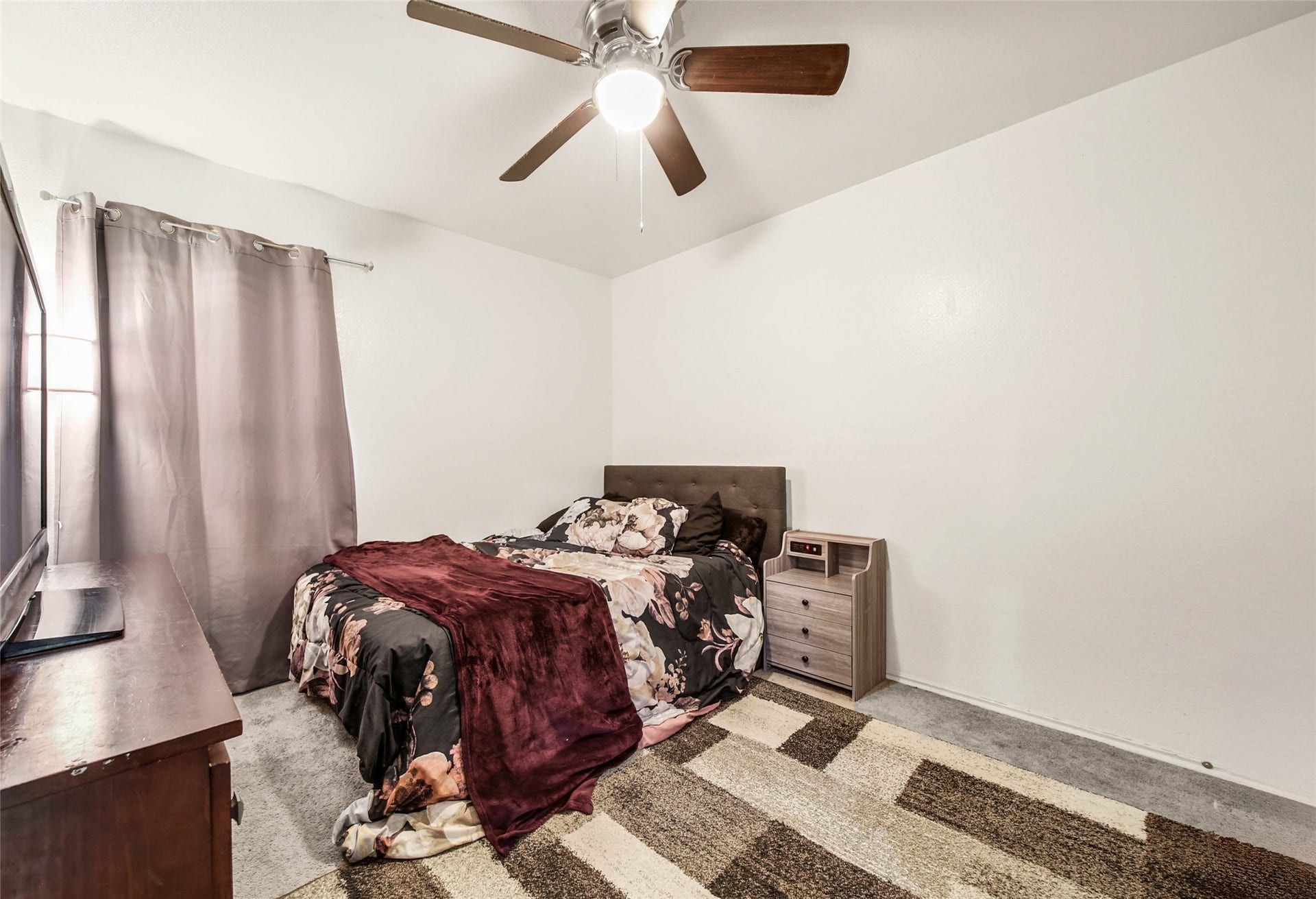 9978 Sterling Place Drive, Conroe, TX 77303 Bedroom #3