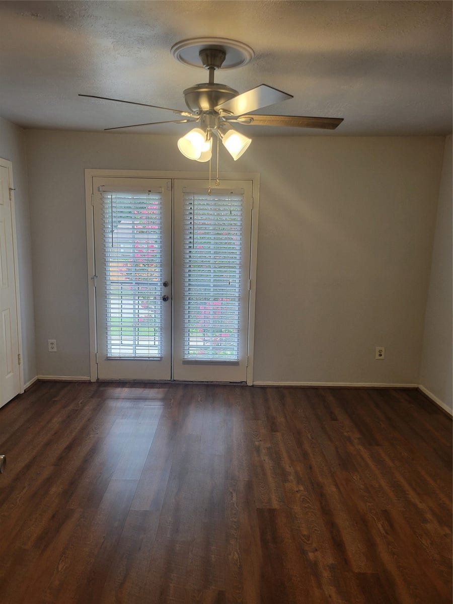 Property photo for 7021 Chasewood Drive, Houston, TX