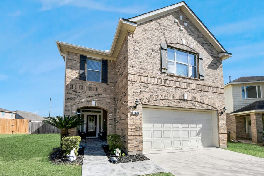 Property photo for 10803 Shannon Mills Lane, Houston, TX