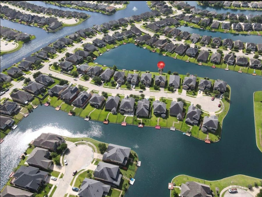 Property photo for 3935 Amalfi Shores Court, Missouri City, TX