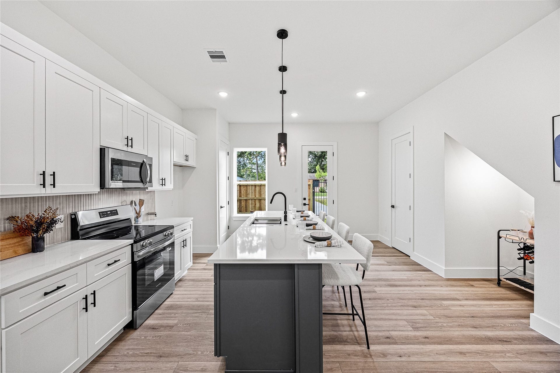 2477 Carmel Street, #A, Houston, TX 77091 2477 Carmel Street, #A, Houston, TX 77091