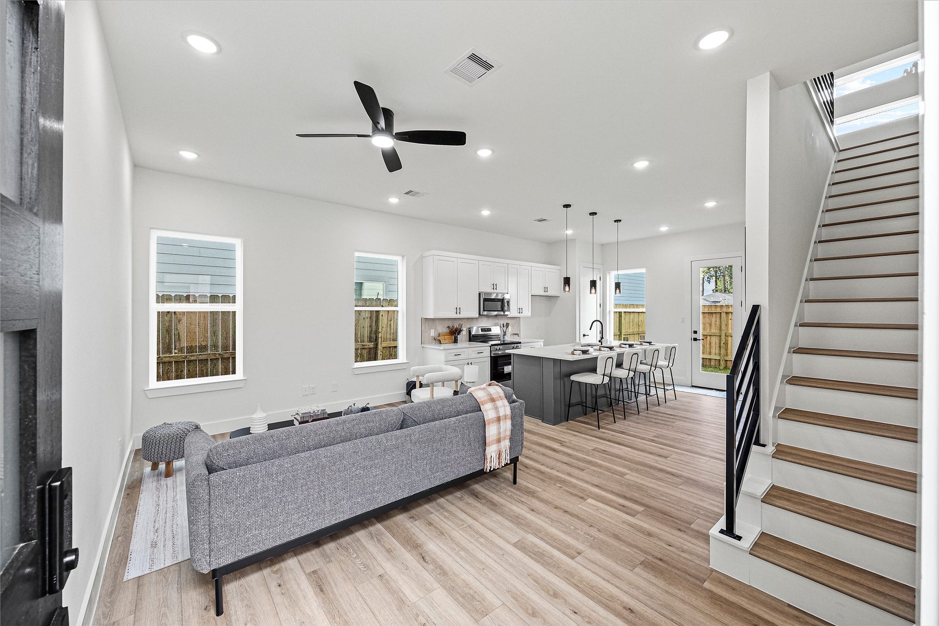 2477 Carmel Street, #A, Houston, TX 77091 2477 Carmel Street, #A, Houston, TX 77091
