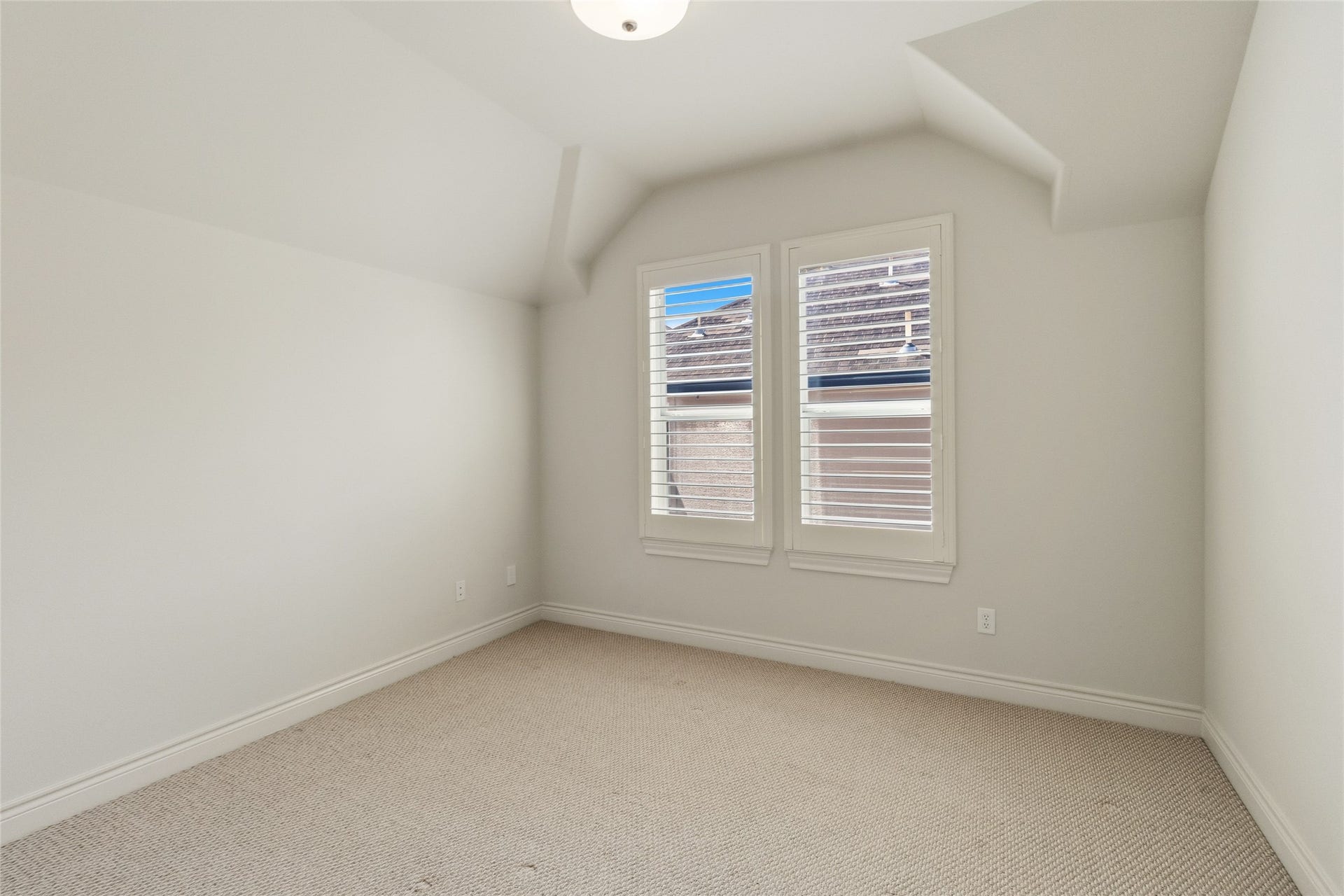 2823 Sherwin Street, Houston, TX 77007 You can turn this into whatever you needa quiet guest room, a home office, or your own personal retreat. The angled ceiling adds character while the windows keep the space feeling open and light.
