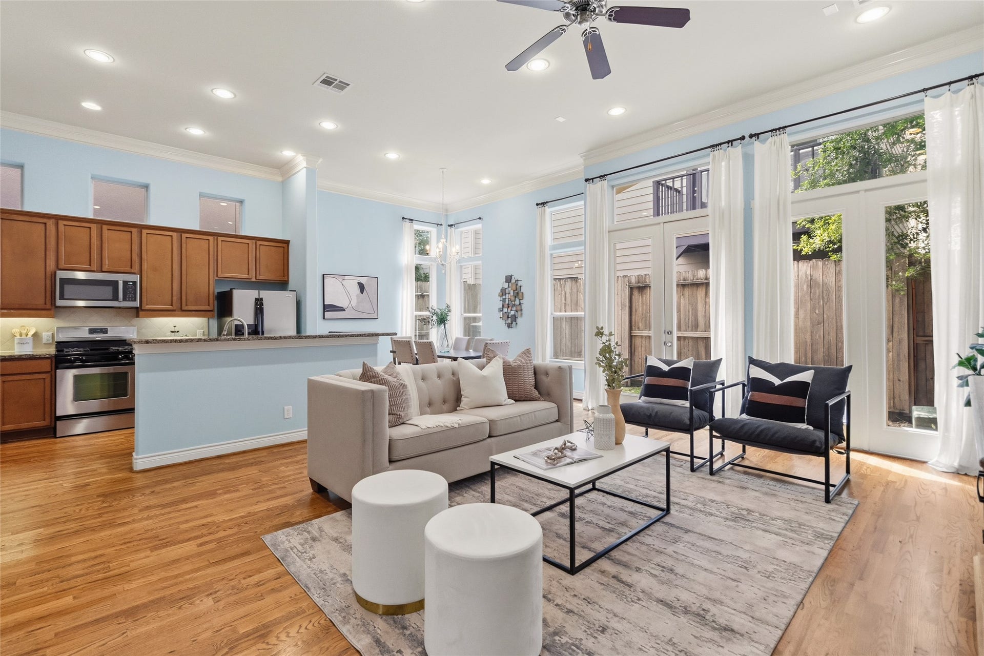 2823 Sherwin Street, Houston, TX 77007 Youre back in the heart of the home where everything connectskitchen, dining, and living all within reach, making it easy to host or just relax. The natural light pouring in keeps the whole space feeling alive.