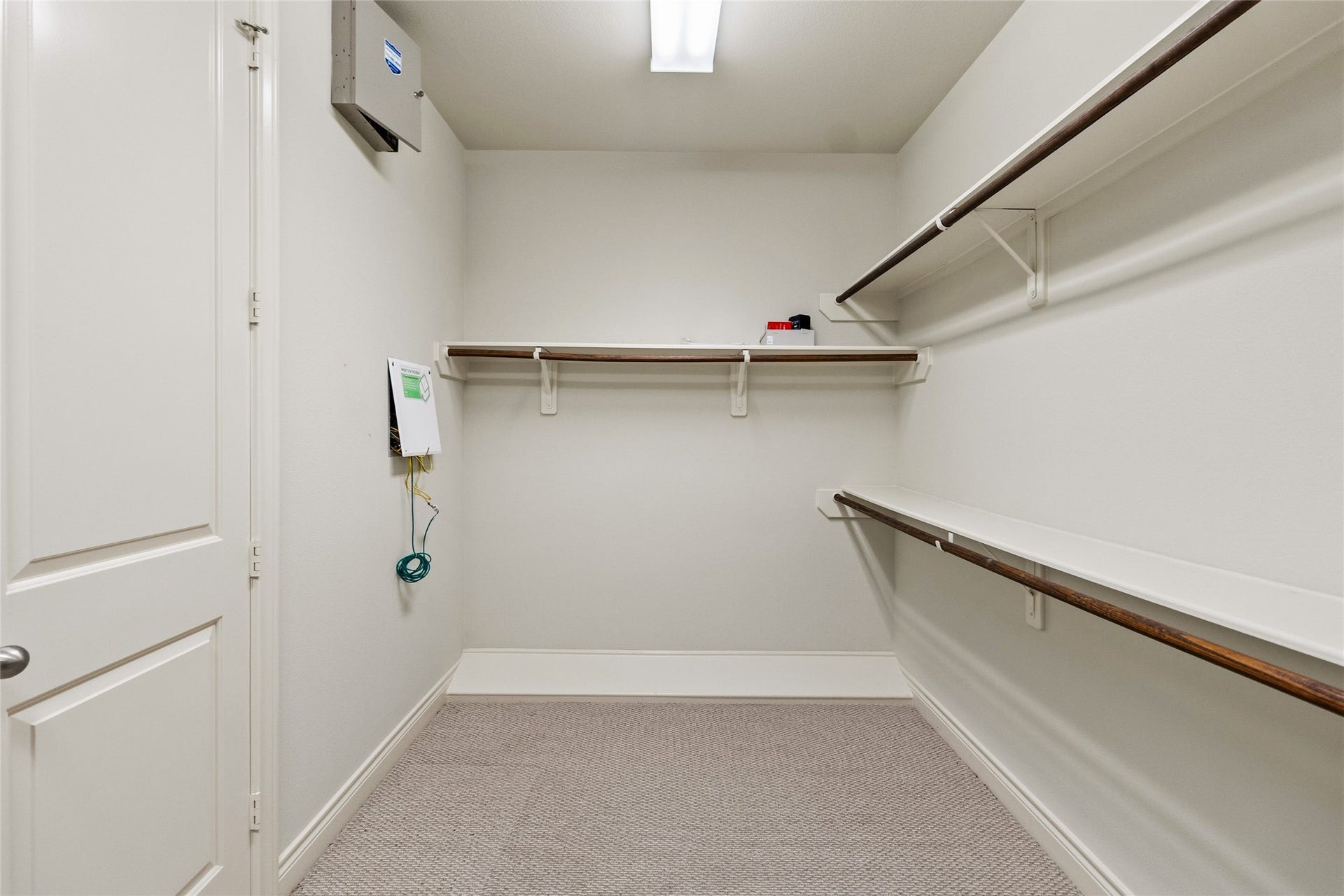 2823 Sherwin Street, Houston, TX 77007 Enter your secondary bedroom closet that actually keeps everything organized, with plenty of hanging space and room to expand your wardrobe. Its simple, functional, and built to handle real life.